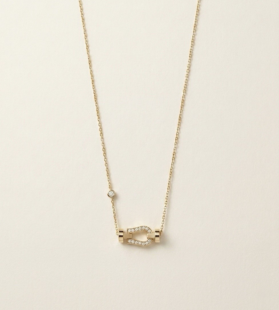 Collier Manille